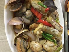 -覃记海鲜美食餐厅