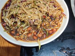 家常凉菜-东北农家院·铁锅炖(莘庄店)