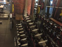 -GYMPLUS私教健身会馆(大悦城店)