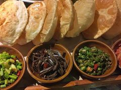 -关中道陕味艺术餐厅(西岳庙店)