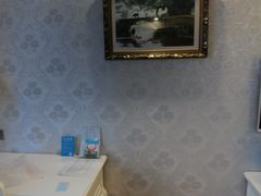 -柏纳酒店(百色市政府恒基广场店)