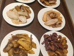 -天宜隆蘑菇宴火锅(石景山旗舰店)