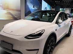-TESLA 特斯拉(上海太古汇体验店)