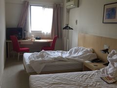 -锦江之星(广州海珠江泰路地铁站店)