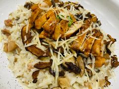 -娜娜家•Nana’s restaurant (爱琴海店)