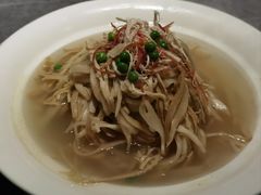 -吴越荣记苏州菜·松鼠桂鱼100%活鱼现做(斜塘老街店)