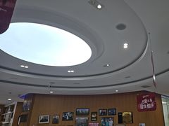 -雅悦齿科(顾村公园店)