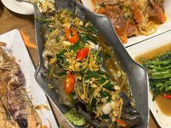 -两兄弟Song Pee Nong(2号店)