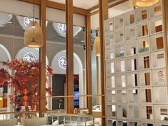 -三人行骨头王火锅(长寿店)