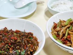 -笨罗卜浏阳菜馆(龙华鹏润达店)
