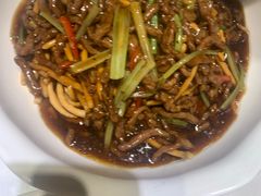 馓子牛肉丝-刘胖子家常菜·蹄花焖藕(兴业店)