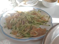 -一口猪海鲜浑锅·东北家常菜