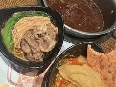 -呷哺呷哺 小火锅 (浦东新欧尚超市店)