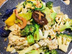 -胡马八破·川菜小馆(高新万达店)