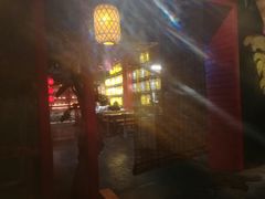 -隐樂門·活牛蛙火锅酒馆