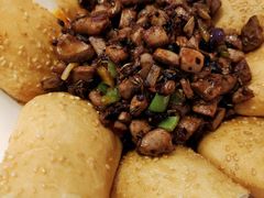 -闫府私房菜·老字号(恒隆店)