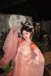 -梦回汉唐汉服旗袍体验馆(拙政园店)