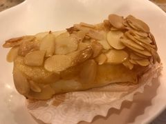 西杏片炸鲜奶-点都德(大茶楼店)