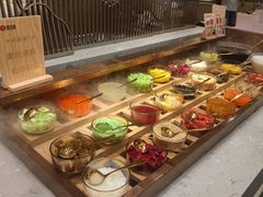 -山焱·炭火自助烤肉(周浦万达店)