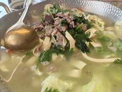 -川流不息·地道川菜·小龙虾(松东路店)