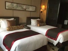 -天津梅江中心皇冠假日酒店