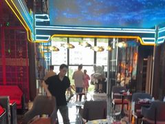 -屋有岛沉浸游戏旗舰店(中山公园店)