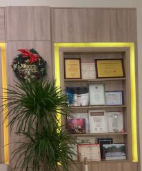 -百秀名媛纹绣美学护肤中心