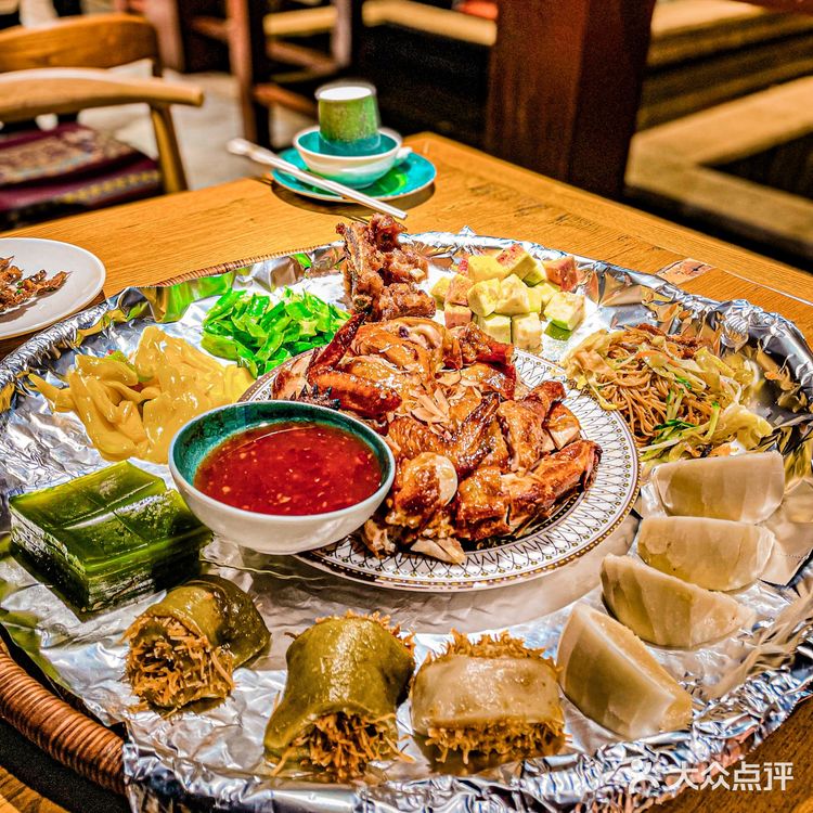 被三亚这家特色簸箕菜实力🔥圈粉‼️