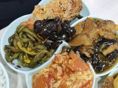 -晓宇盒饭(民安街店)