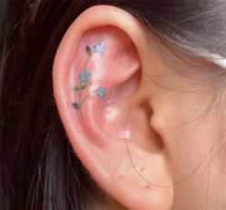 -猛子刺青纹身店