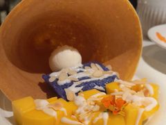 芒果乐章·可丽饼芒果甜饭-狮拾久·现代新加坡料理(壹方城店)