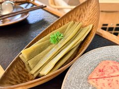 -山缓缓火锅(上海港汇恒隆店)