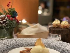 榛子巧克力慕斯配树莓雪葩-蝶舍·MAISON PAPILLON