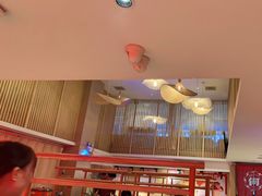-何师傅美蛙鱼头(汉街店)