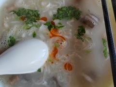 -刘记羊汤·烧饼夹肘子