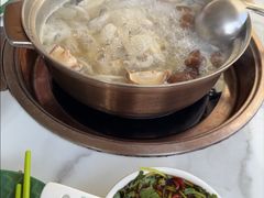 -润园四季椰子鸡火锅(海上世界店)