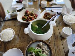 -隔壁老王·家常云南菜(花巷店)