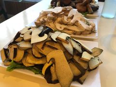 -野菌皇海景野生菌火锅(滨海大道店)