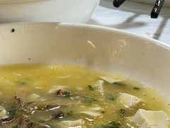 -小六农家乐(崇明西沙湿地店)