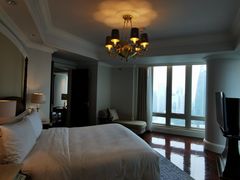 -广州富力丽思卡尔顿酒店