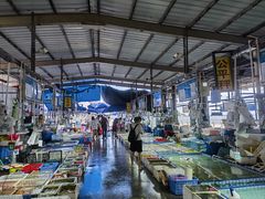 -霞涌市场海鲜摆卖区