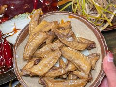 -黄潇洒老火锅(九眼桥宏济巷店)