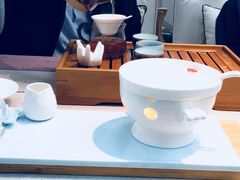 -燕庭·纯燕窝·甜品下午茶(南京西路店)