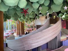 -水桶王国主题餐厅·聚会·生日派对·亲子活动·家庭套餐(亚龙湾希尔顿店)