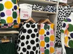 -优衣库(威海威高购物中心店)