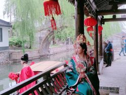 -Mu慕婚纱摄影·超级工作室