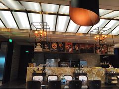 -卡佩罗意大利餐厅及酒吧Al Cappello Trattoria