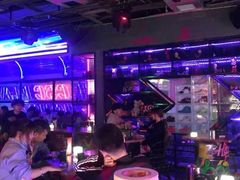 -UP嘻哈酒吧(粉巢店)