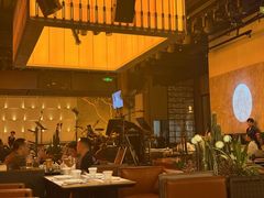 -洛缦音乐餐厅(工业展览馆万象城店)