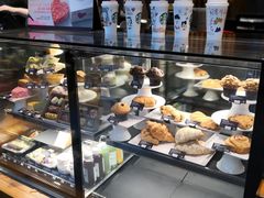 面包甜点陈列柜-星巴克(广州立白中心店)
